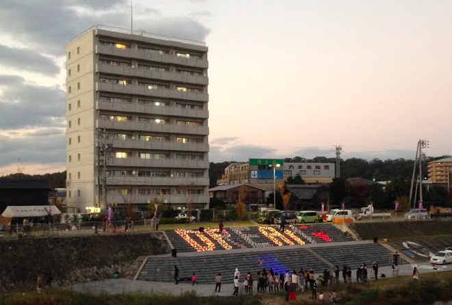 多治見アートナイトのキャンドル演出