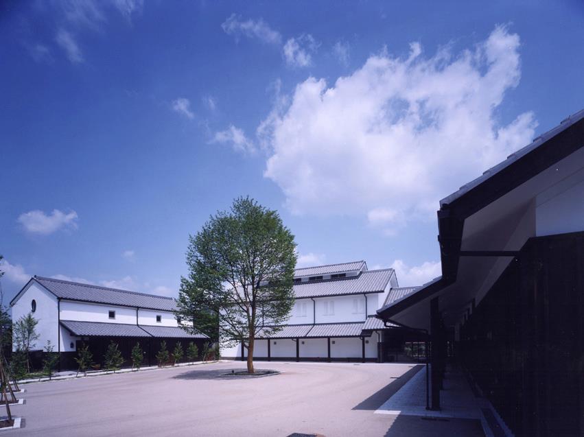 さかづき美術館にてキャンドル販売を行っております